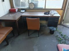 事務所。備品撤去します。
